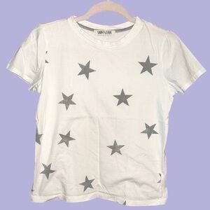 SUNDAY STEVENS Women’s White T-Shirt with Gray Stars‎ Size Small